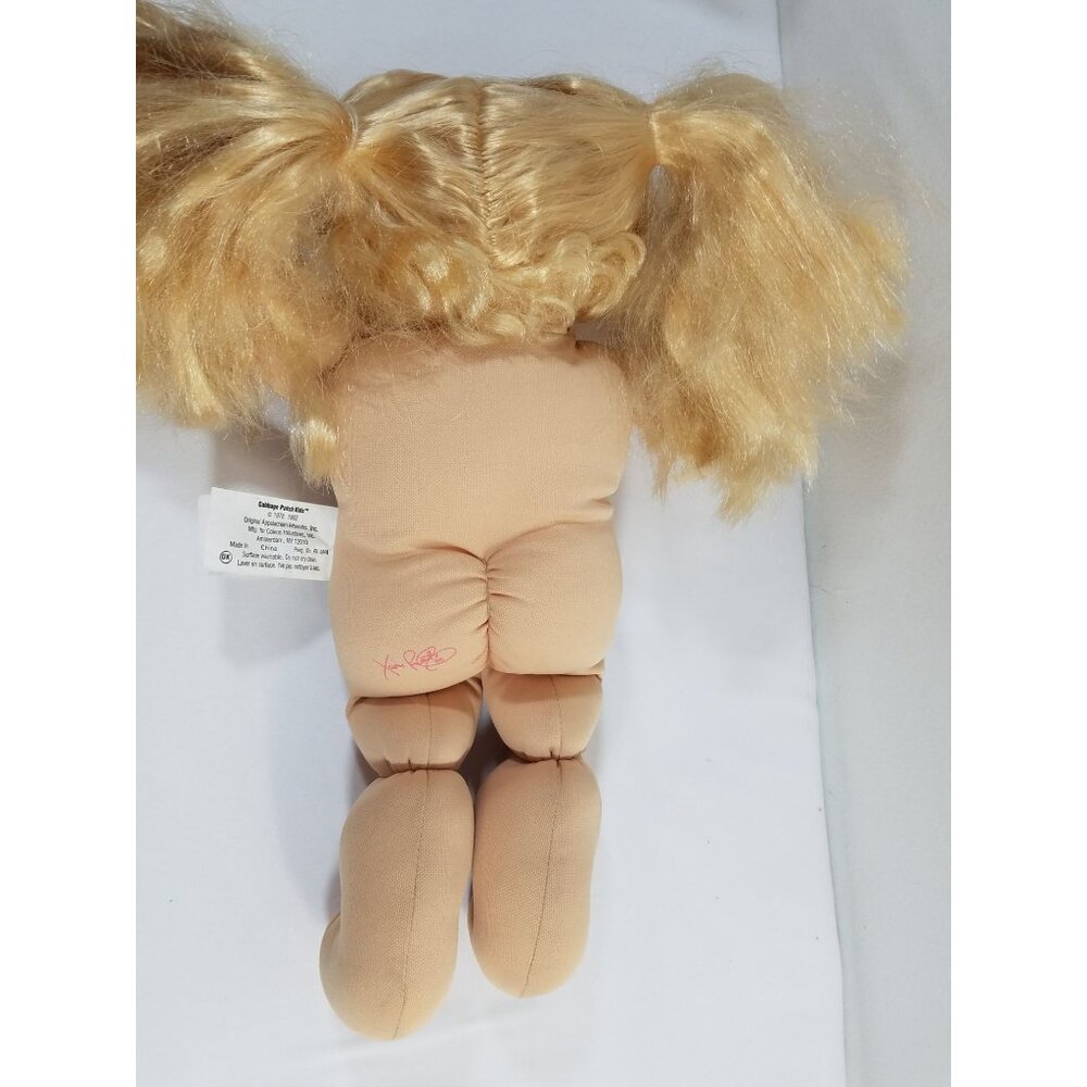 Cabbage Patch Kids Doll Blonde Cornsilk Hair Blue Eyes Bottom Teeth 1983 vintage - Picture 10 of 10